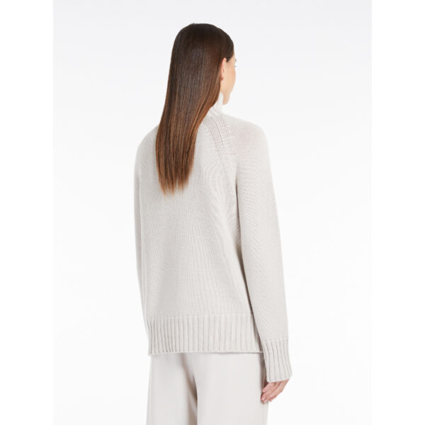 Turtleneck in Wool and Cashmere - Image 2